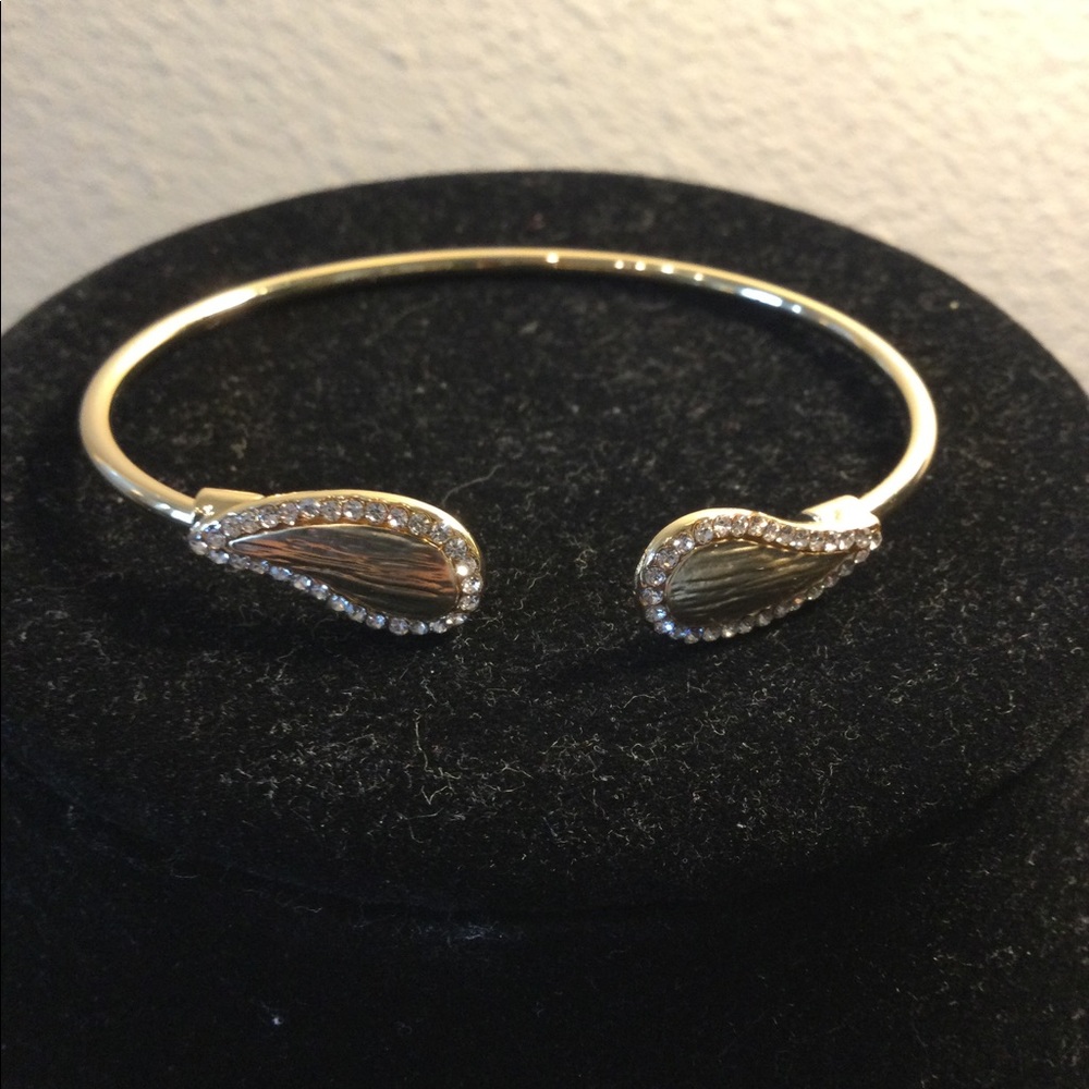 Gold Teardrop with Crystals Bangle Bracelet-NEW